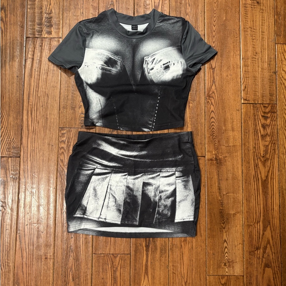 SHEIN Black and White Graphic Skirt Set